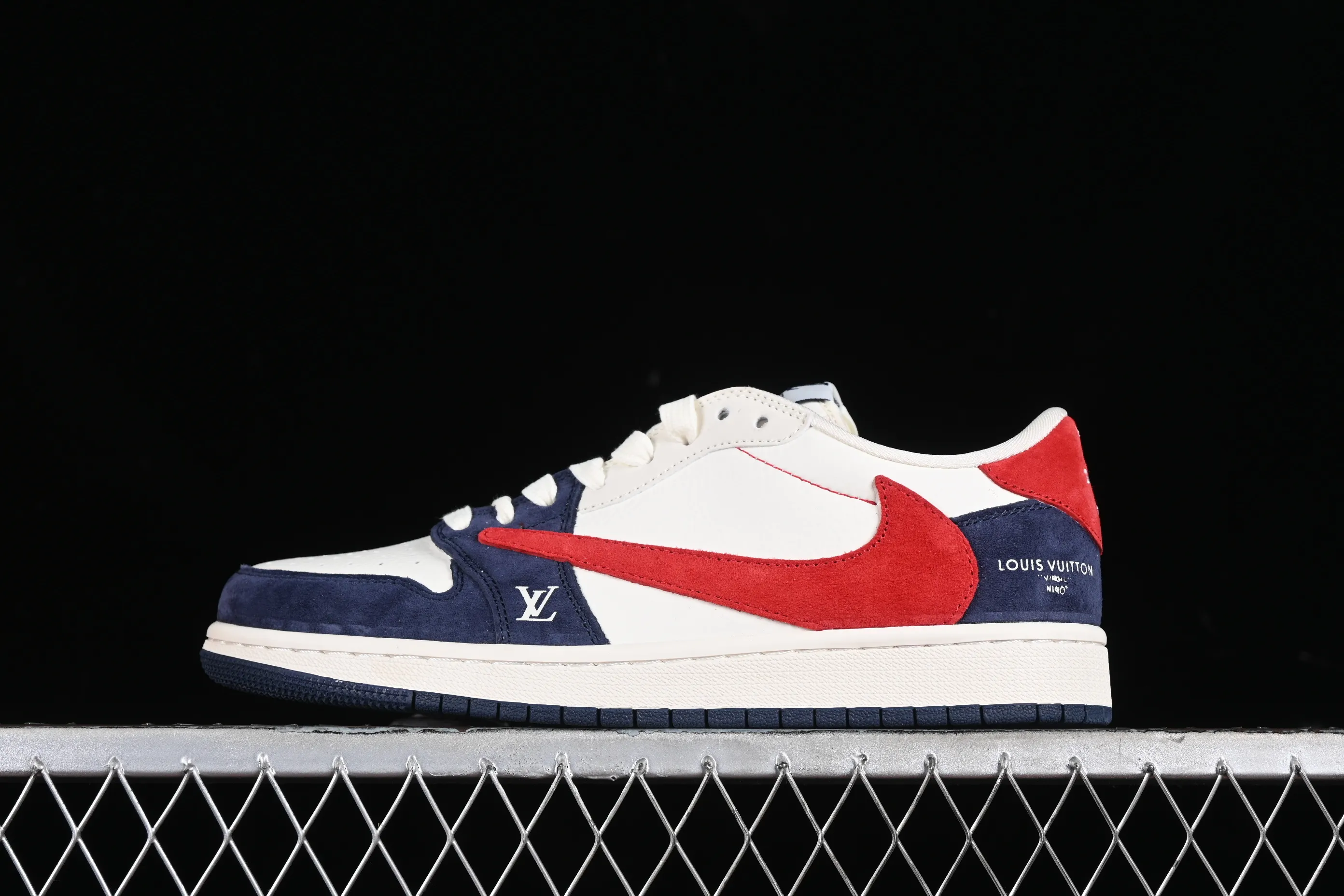 All categories Air Jordan Jordan series basketball shoes Air Jordan 1 Low high-end customized low-top sneakers Travis Scott x Fragment Design x Jordan Air Jordan 1 Low OG SP AJ1 Joe 1 LV sapphire blue red low-top cultural casual sneakers YQ2088-670